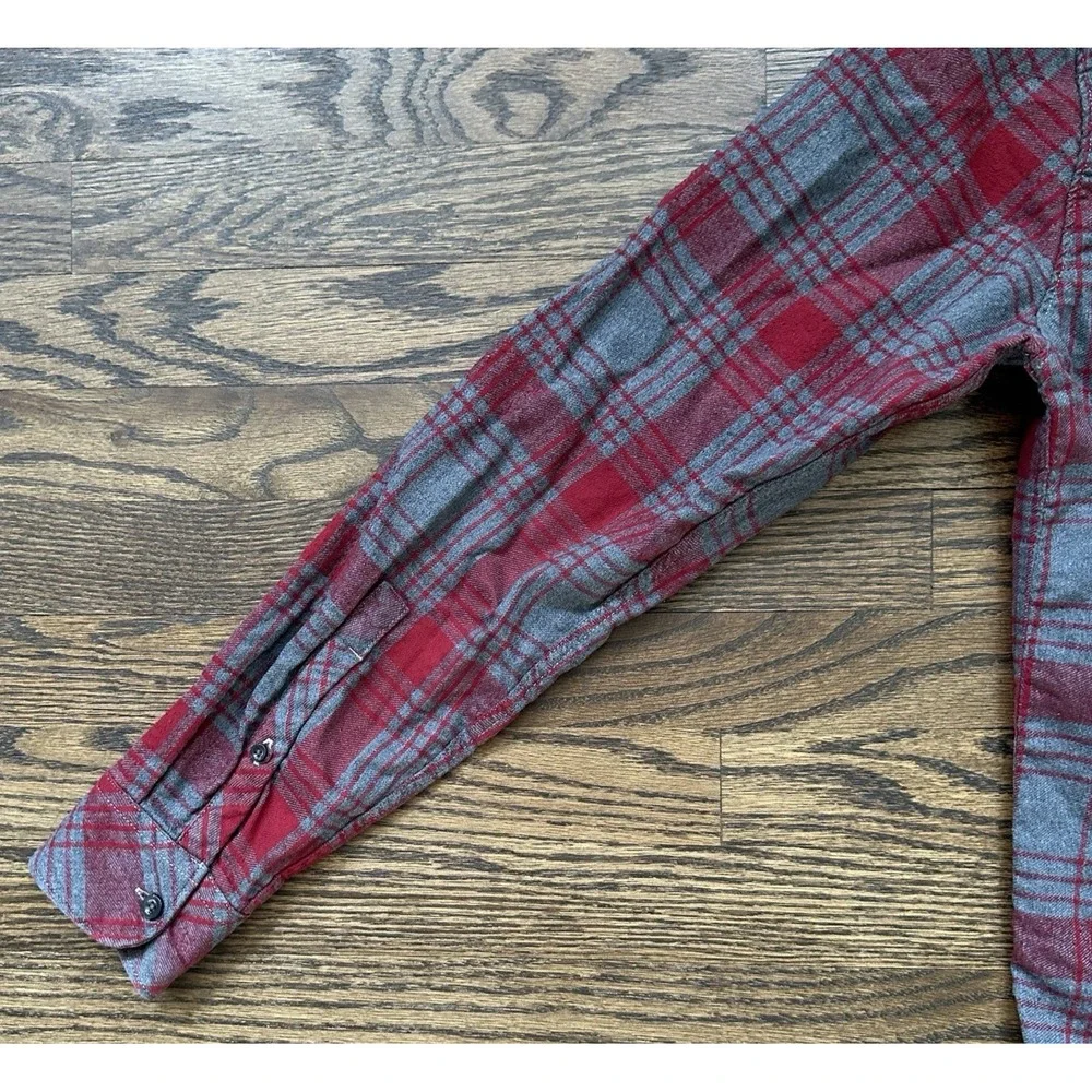 The North Face Mens Approach Flannel Shirt Red Gray Plaid Long Sleeve M